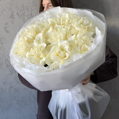 Букет из французских роз White