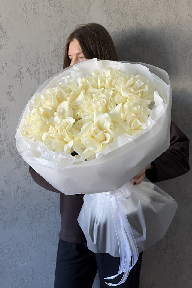 Букет из французских роз White